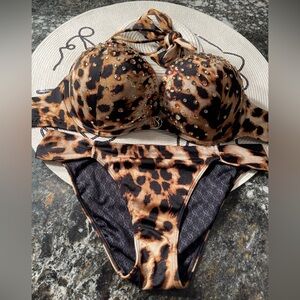 SOLD OUT xxx NWOT VS bikini embellished bombshell 36D and M bottoms set